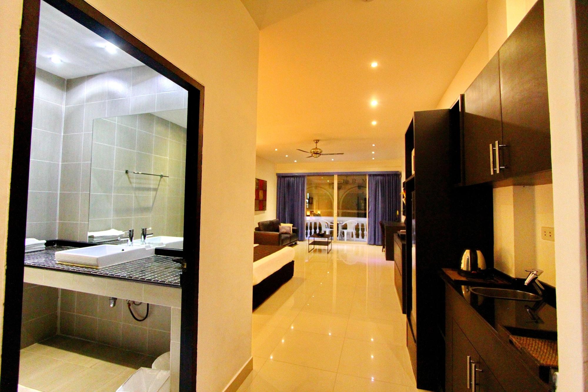 อีสต์ สวีท Hotel Pattaya ภายนอก รูปภาพ